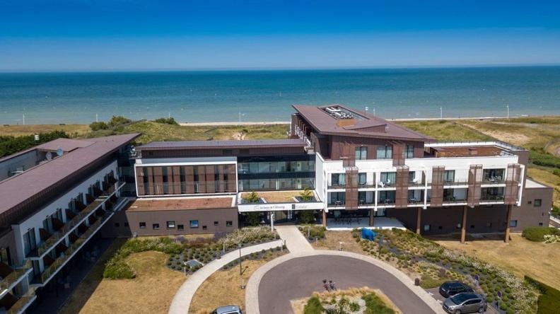 Perle Marine Au Pied De La Plage Apartment Cabourg Exterior photo